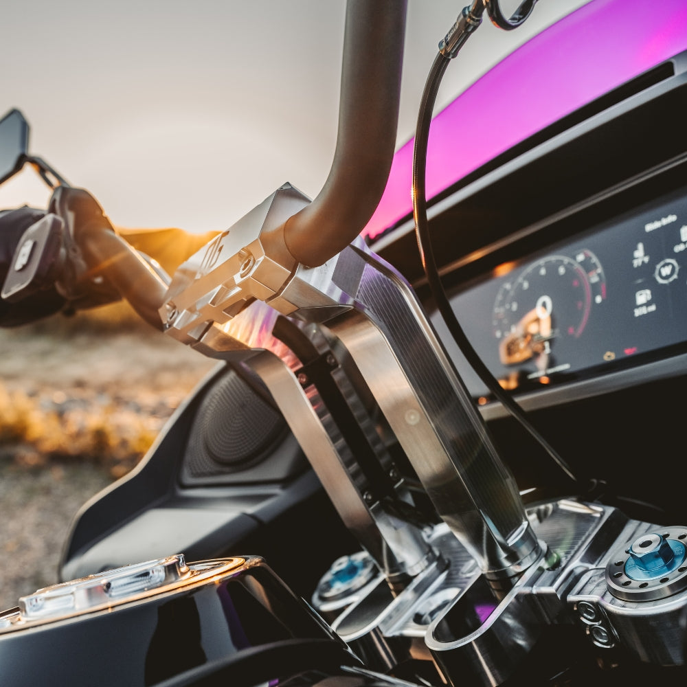 OG 8.5" Pull Back Risers installed on a 2024 Road Glide FLTR Mystic Shift