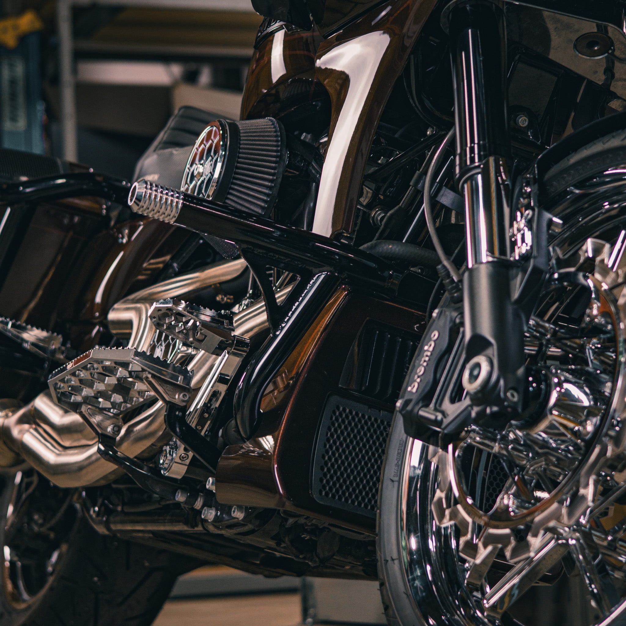 OG Highway Peg Crash Bar for 2024-Up Harley-Davidson Bagger On Road Glide CVO