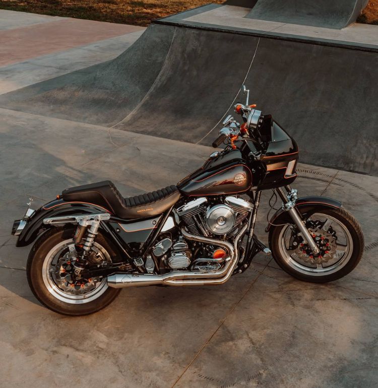 shopページ Original Garage Moto | Quality parts for Harley-Davidson