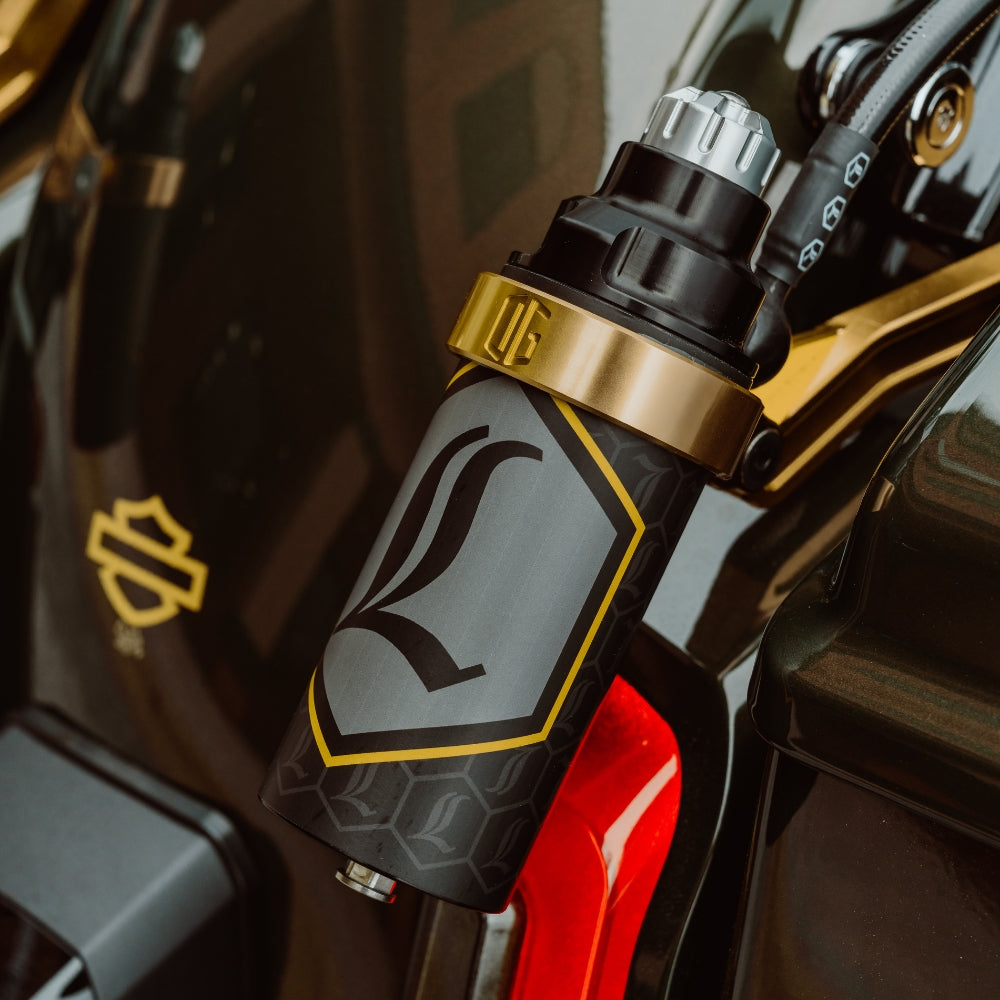 OG 2009-Up Touring Remote Reservoir Mounts installed on a 2026 Street Glide FLH with Legend Suspension