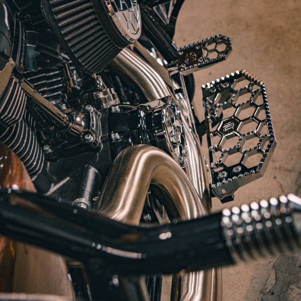 OG HoneyComp V3 Bagger Floorboards installed on a 2024 Road Glide CVO FLTRXSE