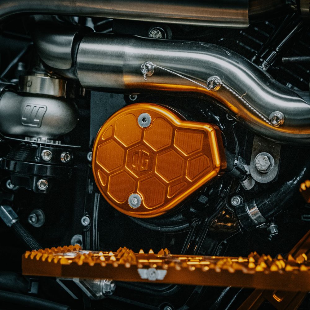 Harley Davidson Orange Gen 2 VVT Cam Cover - Honeycomp installed on Bagger Road Glide FLTRX 2024