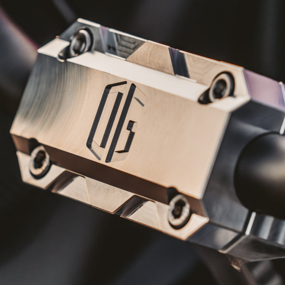 OG Risers Top Clamps installed on a 2024 Road Glide FLTR Mystic Shift