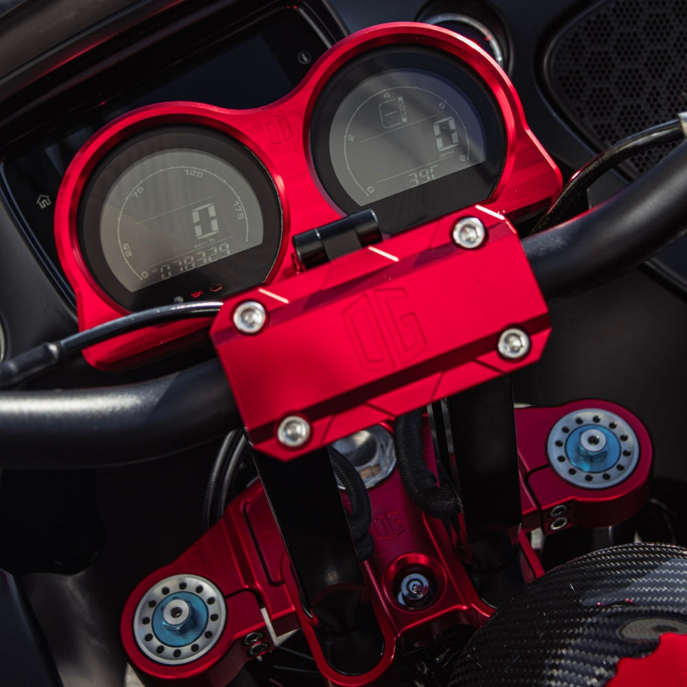 OG Road Glide Billet Gauges Bezel installed Rear Mount on a 2019 Black Road Glide 