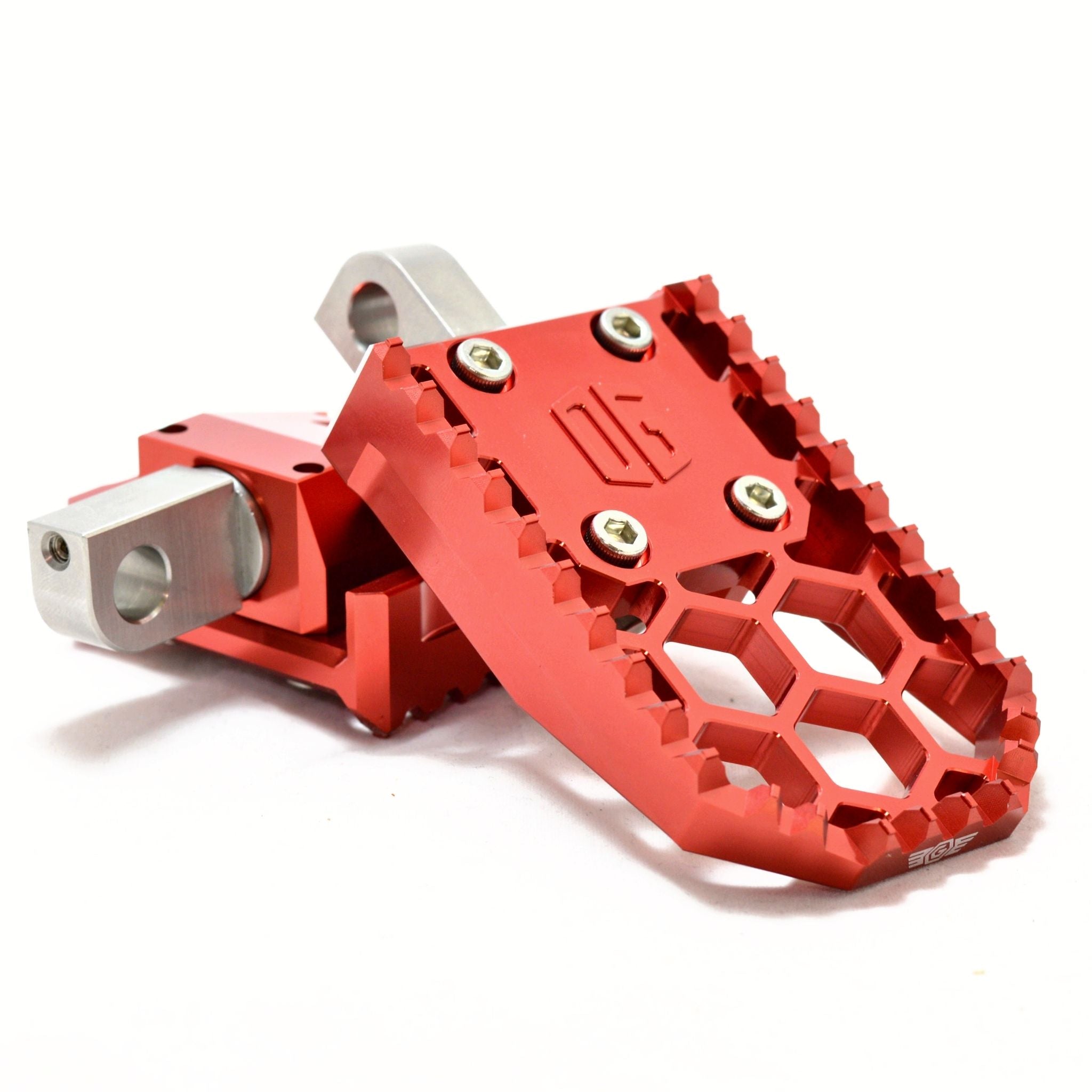 https://originalgaragemoto.com/cdn/shop/products/OG-HoneyComp-V3-Foot-Pegs-Red.jpg?v=1649267568