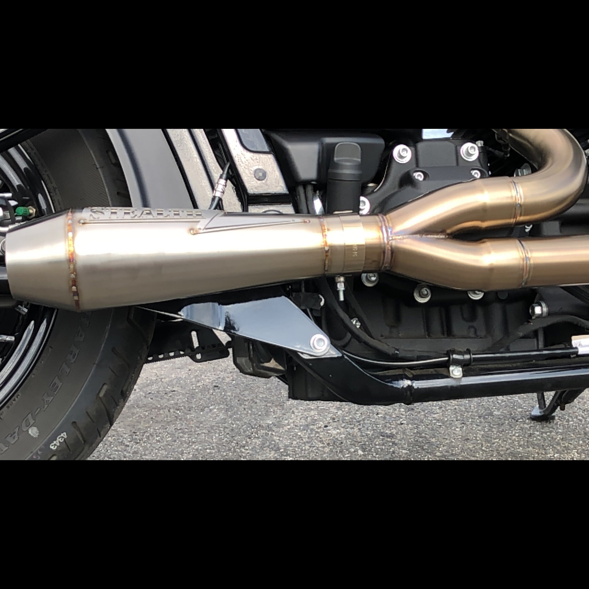 Stealth Pipes M8 Softail Exhaust - Stainless - Original Garage Moto